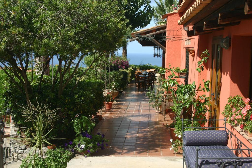 Agriturismo Ruralia Santa Domenica  Εξωτερικό φωτογραφία